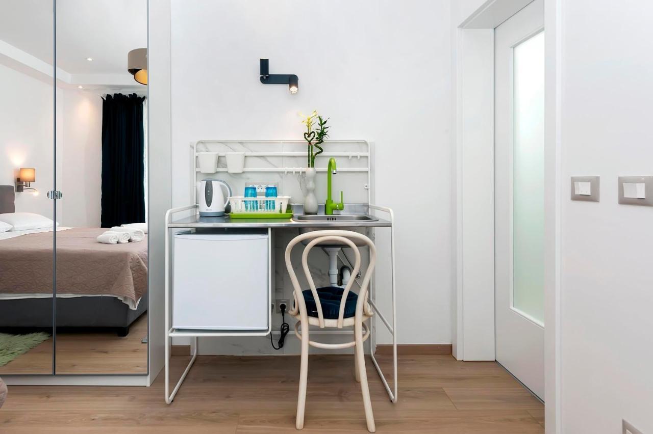 Apartments El Corsaro روفينج المظهر الخارجي الصورة